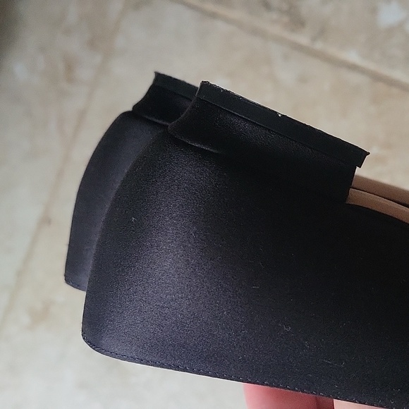 Manolo Blahnik Hangisi flats - Picture 9 of 13